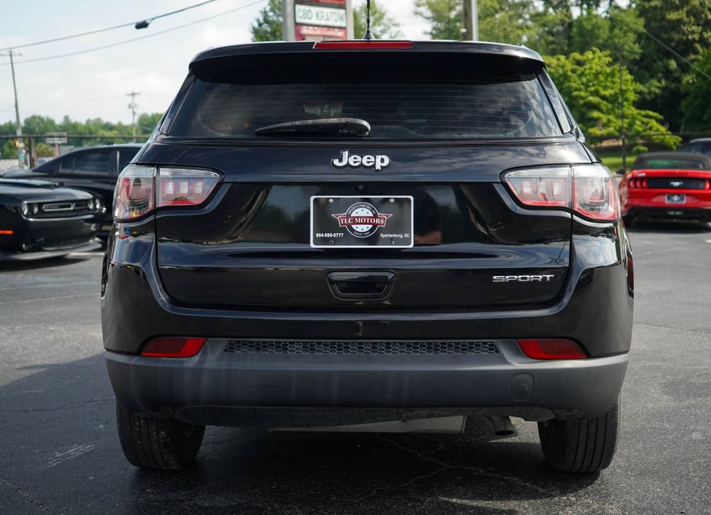 Used 2018 Jeep Compass Sport FWD image 18