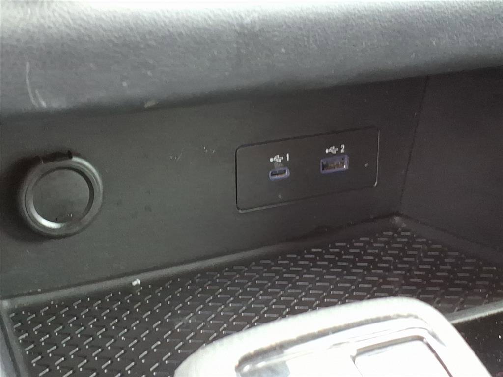 Used 2024 Nissan Pathfinder SV image 26