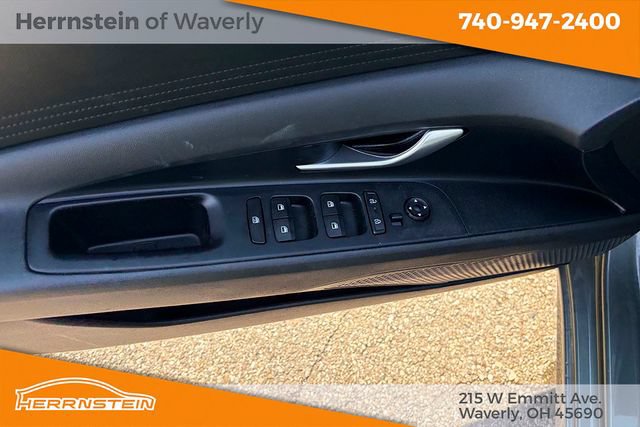 Used 2024 Hyundai Elantra SEL FWD image 14