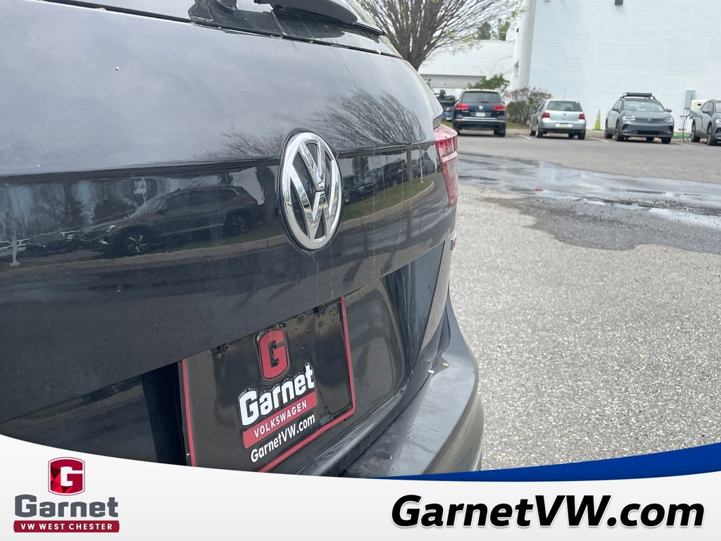 Used 2021 Volkswagen Tiguan SE image 20