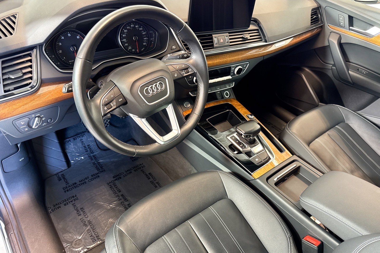 Used 2022 Audi Q5 2.0T Premium w/ Convenience Package image 9