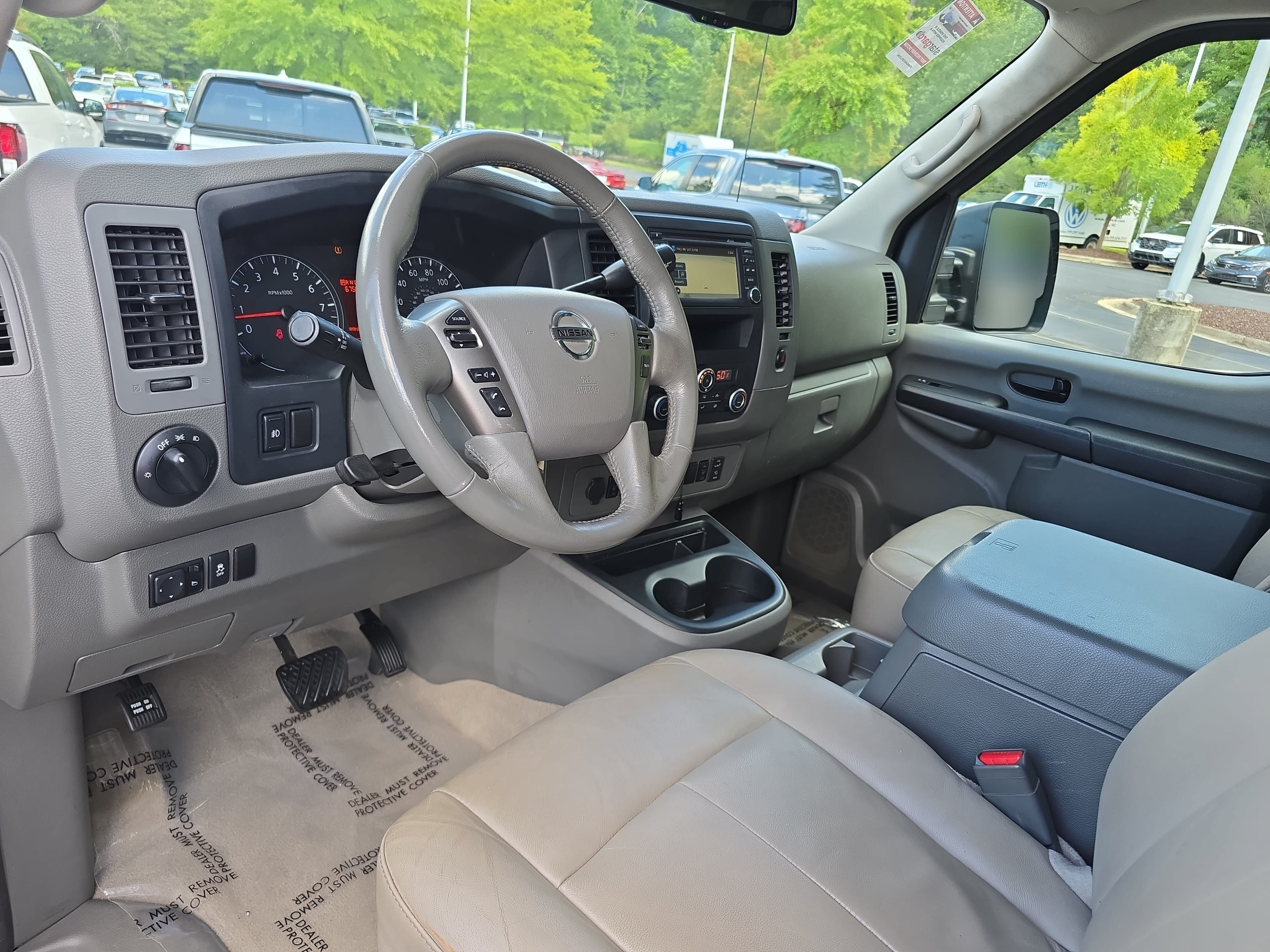 Used 2021 Nissan NV 3500 SL RWD image 15