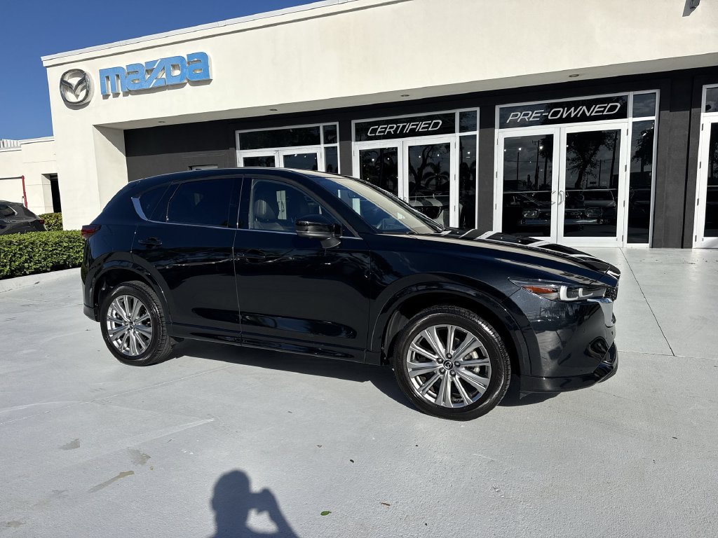 Used 2023 MAZDA CX-5 Signature AWD/4WD image 6