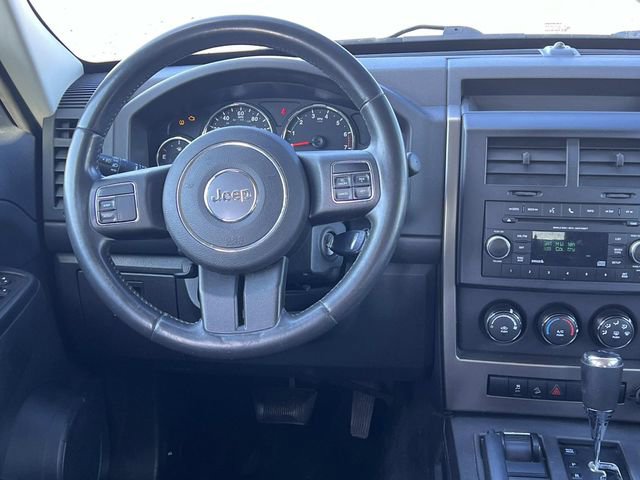 Used 2012 Jeep Liberty Sport w/ Popular Equipment Group AWD/4WD image 15