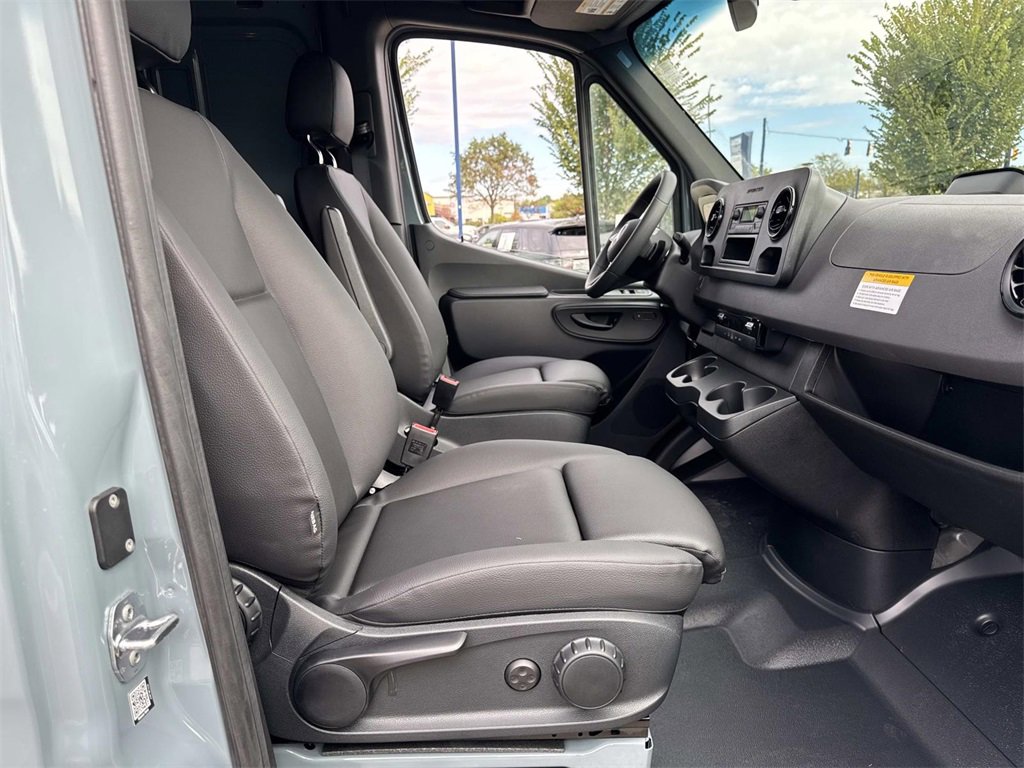 New 2026 Mercedes-Benz Sprinter 3500 image 10