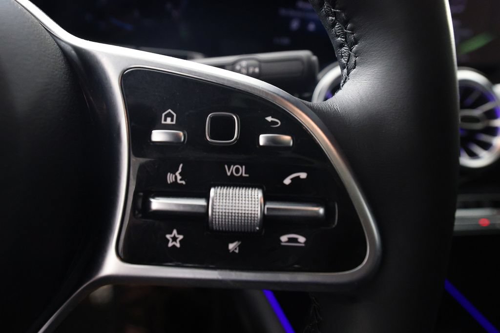 Used 2023 Mercedes-Benz GLA 250 4MATIC image 21