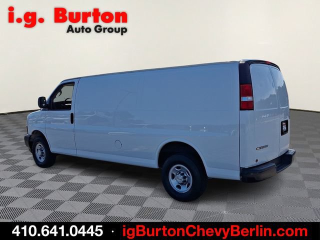 Certified 2023 Chevrolet Express 2500 Extended w/ Driver Convenience Package RWD image 4