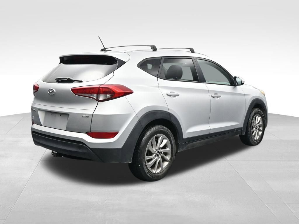 Used 2016 Hyundai Tucson SE w/ Option Group 02 AWD/4WD image 5