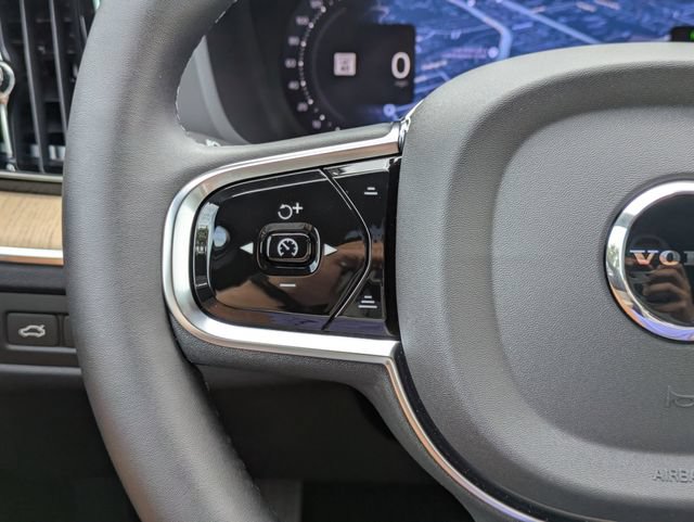 New 2026 Volvo XC60 T8 Plus w/ Protection Package Premier AWD/4WD image 28