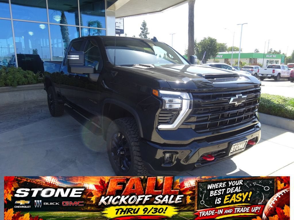 New 2026 Chevrolet Silverado 3500 LT w/ Trail Boss Package AWD/4WD image 1