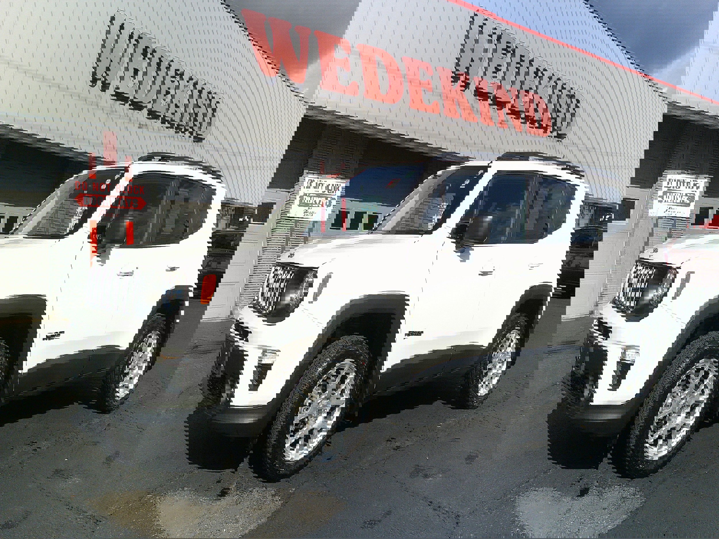 Used 2022 Jeep Renegade Latitude w/ Convenience Group
