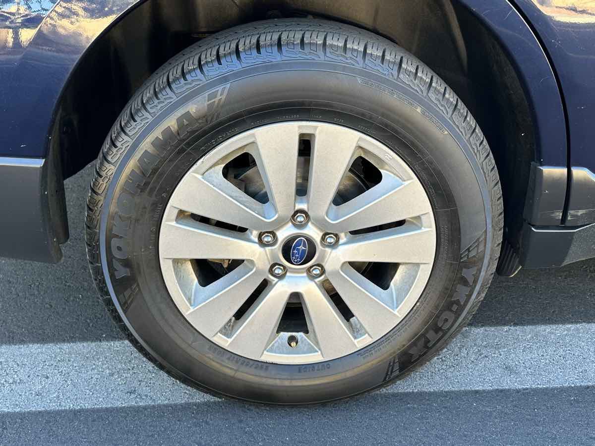 Used 2018 Subaru Outback 2.5i Premium w/ Popular Package #1 AWD/4WD image 51