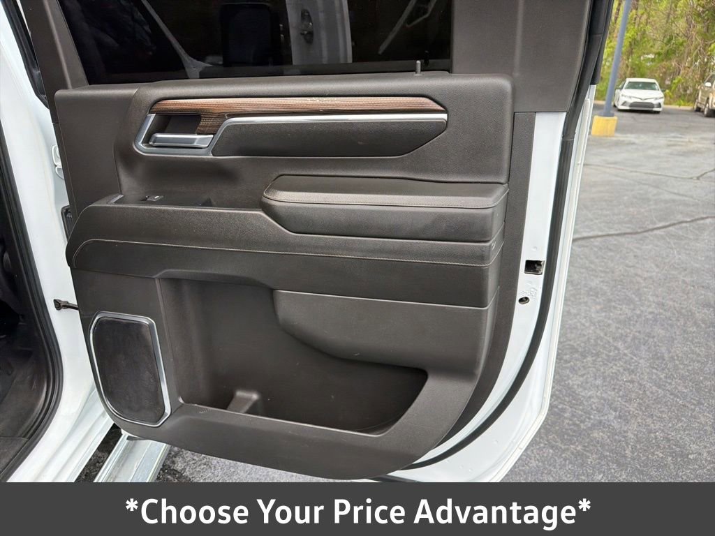 Used 2024 Chevrolet Silverado 2500 LT w/ Convenience Package image 21