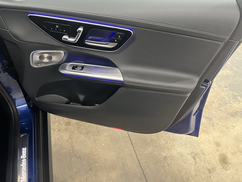 Certified 2025 Mercedes-Benz GLC 350e 4MATIC image 21