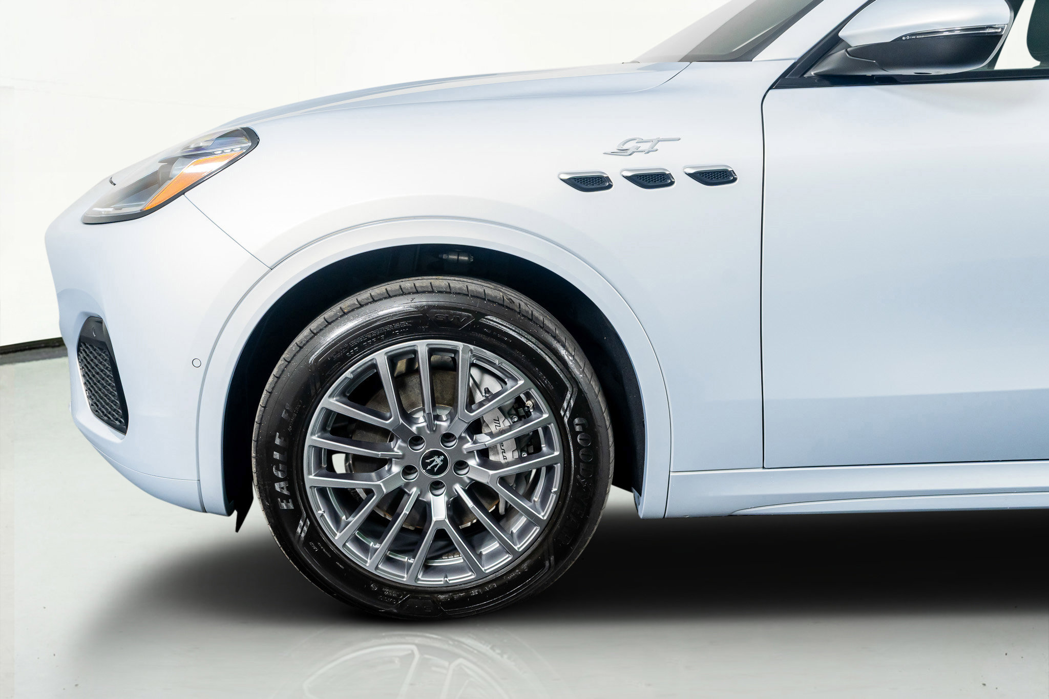 Used 2023 Maserati Grecale GT image 18