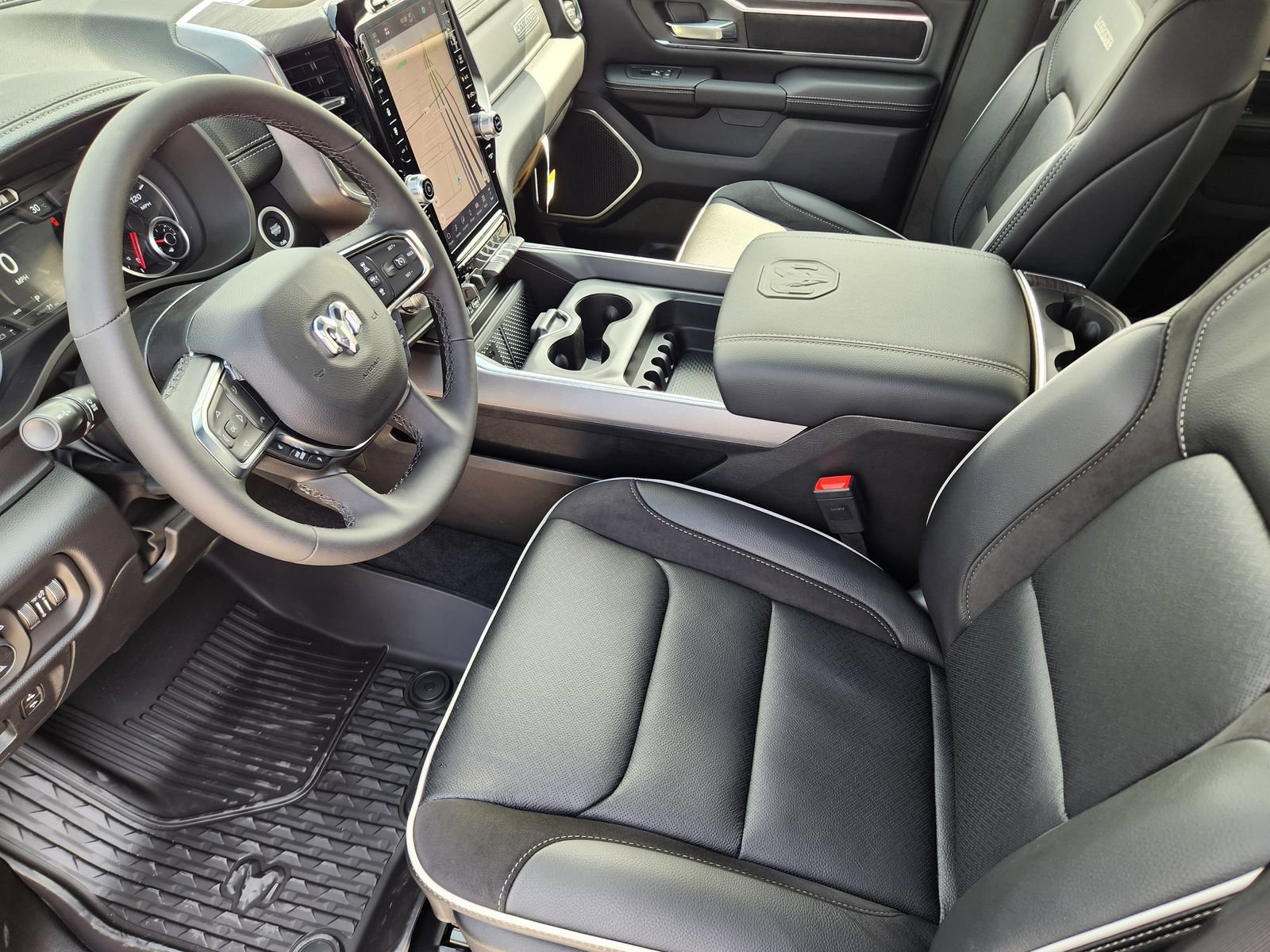 New 2026 RAM 1500 Laramie w/ Laramie Southwest Edition AWD/4WD image 13