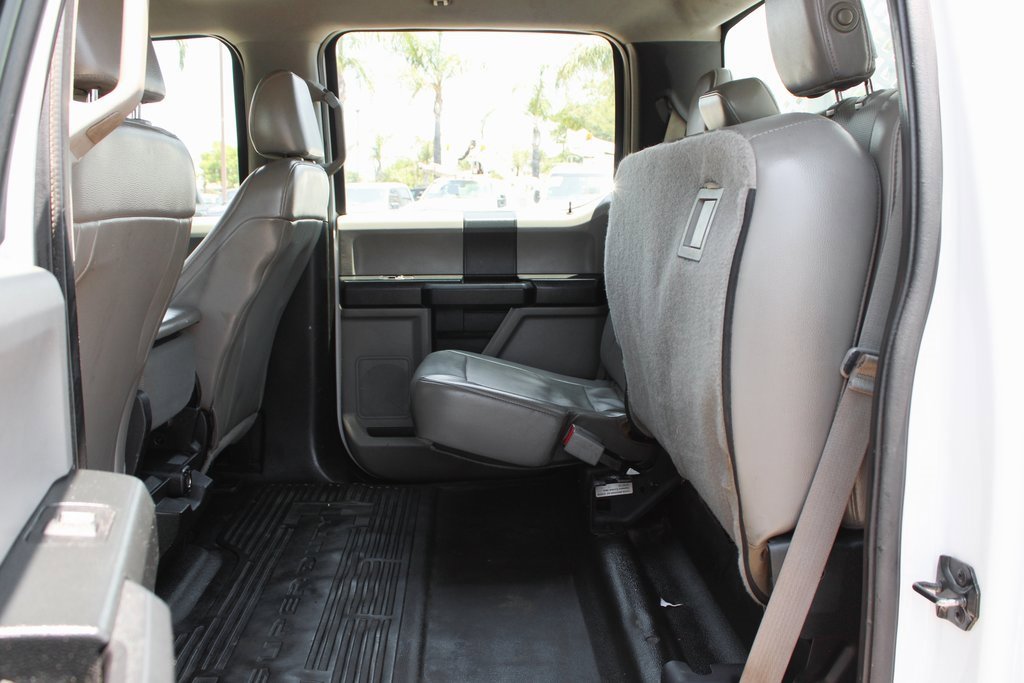 Used 2017 Ford F450 XL w/ Power Equipment Group image 34