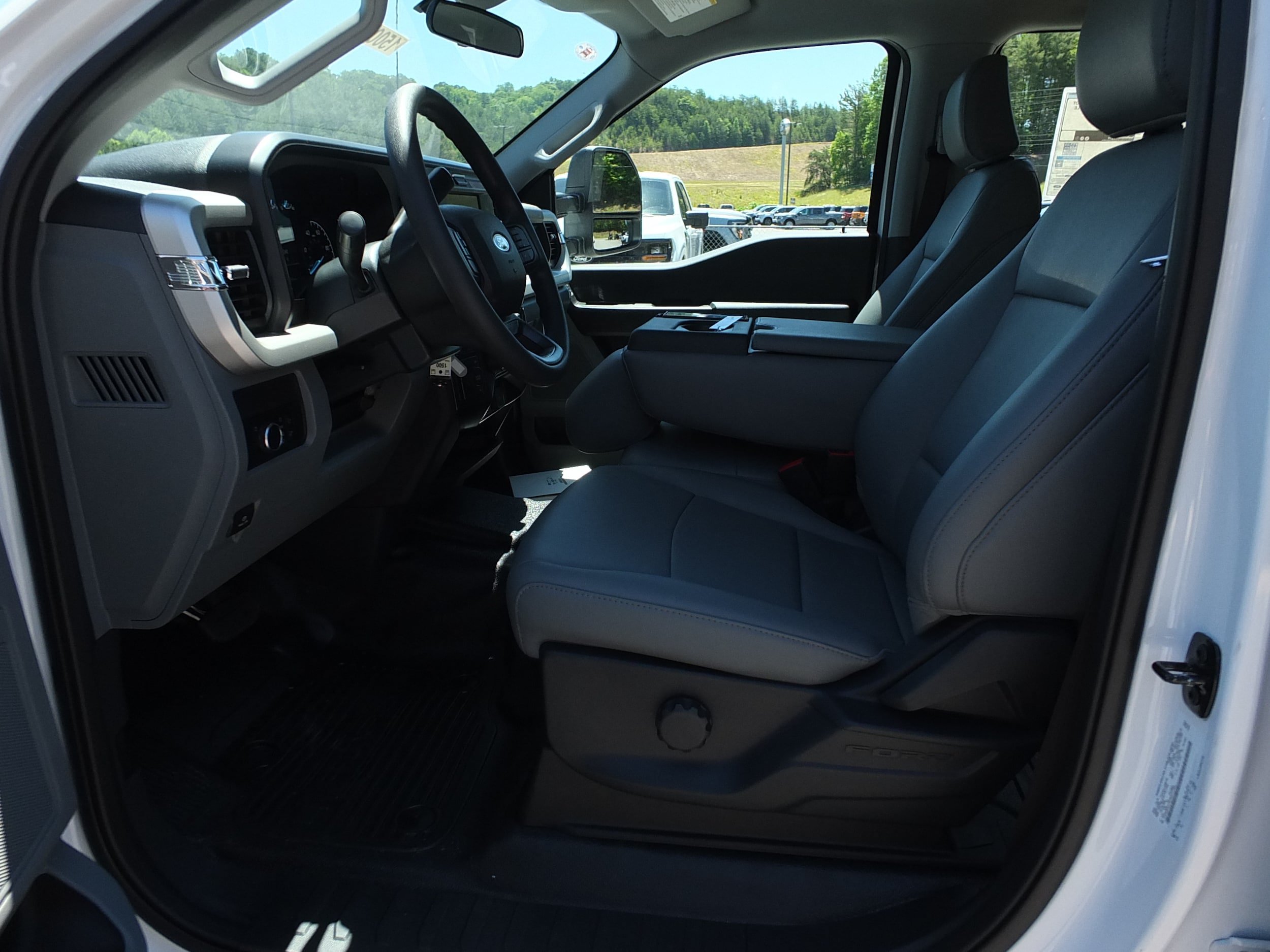New 2026 Ford F450 XL AWD/4WD image 9