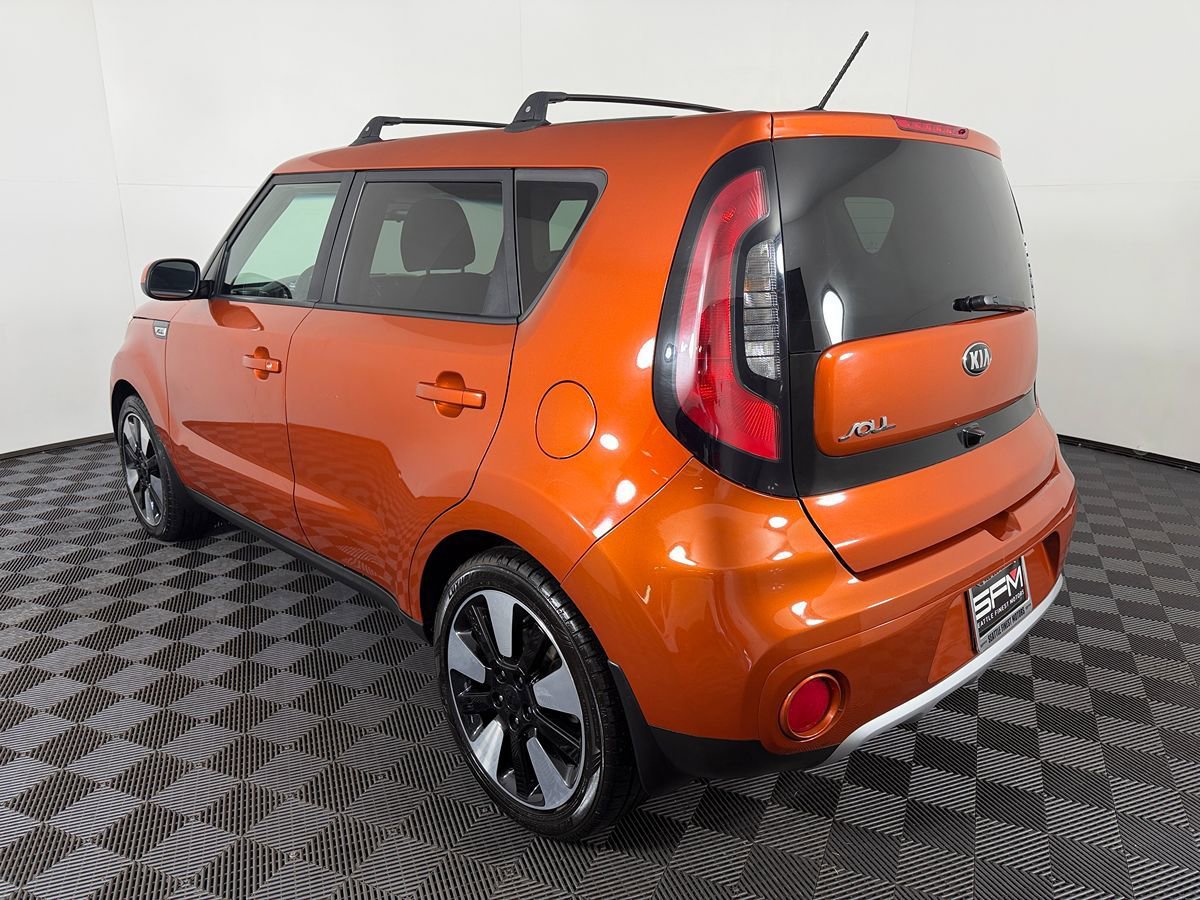 Used 2018 Kia Soul + FWD image 15