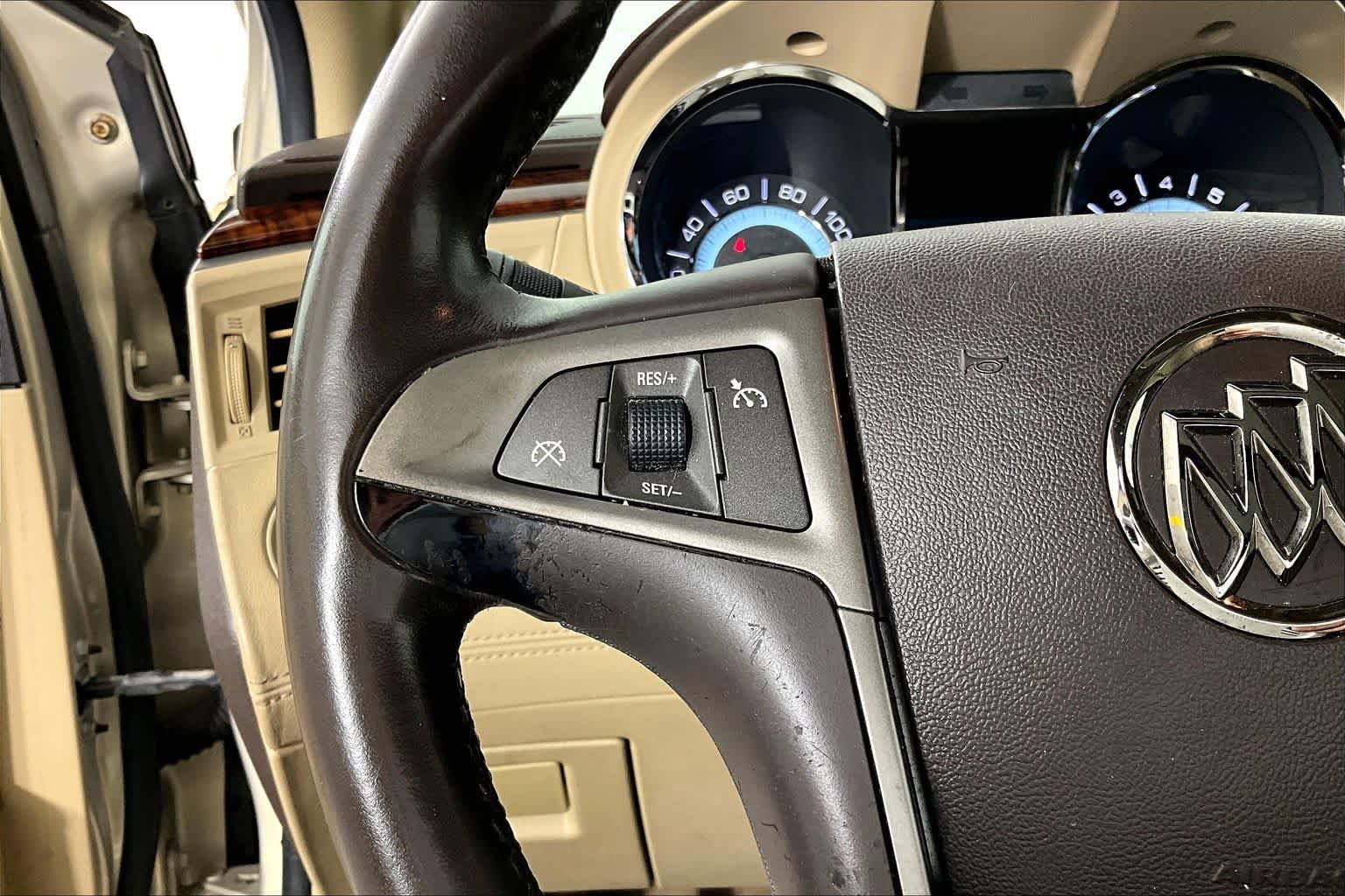 Used 2010 Buick LaCrosse CXL FWD image 20