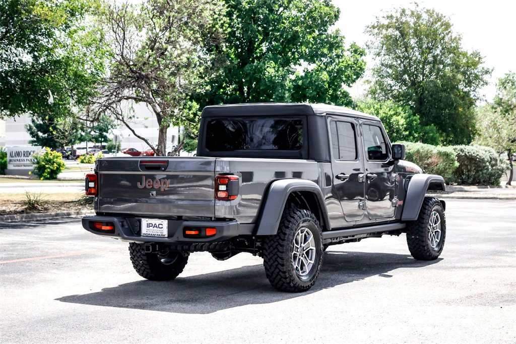 New 2025 Jeep Gladiator Mojave w/ Safety Group image 4