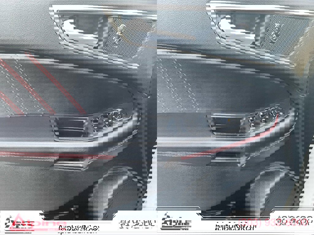 Used 2024 Ford Edge ST-Line image 19