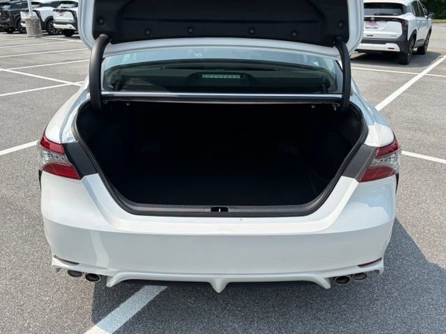 Used 2024 Toyota Camry XSE FWD image 5