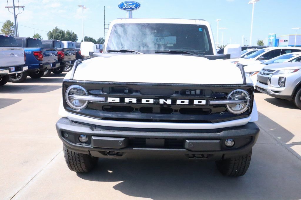 New 2025 Ford Bronco Outer Banks image 10