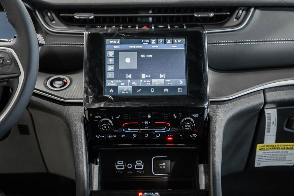 New 2026 Jeep Grand Cherokee Laredo X image 20