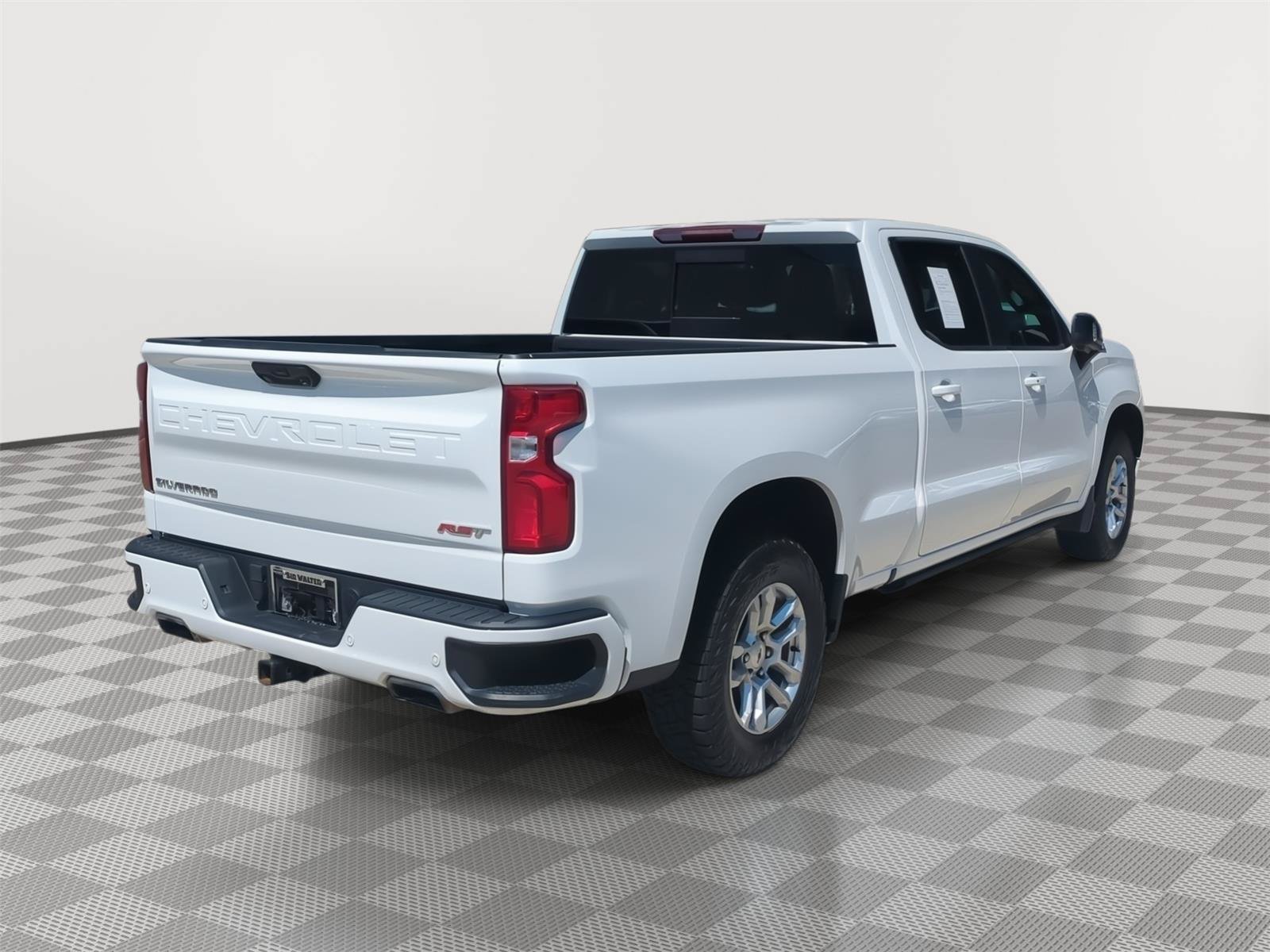 Used 2024 Chevrolet Silverado 1500 RST AWD/4WD image 6