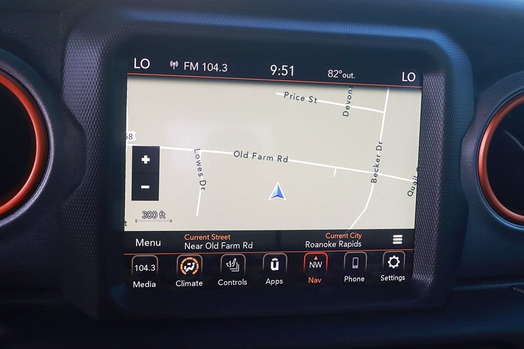 Used 2022 Jeep Gladiator Mojave w/ Cold Weather Group AWD/4WD image 27