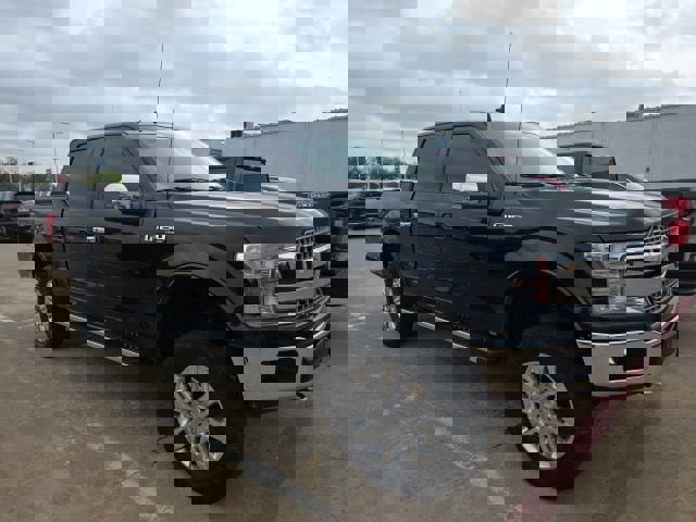 Used 2020 Ford F150 Lariat w/ Equipment Group 502A Luxury image 7