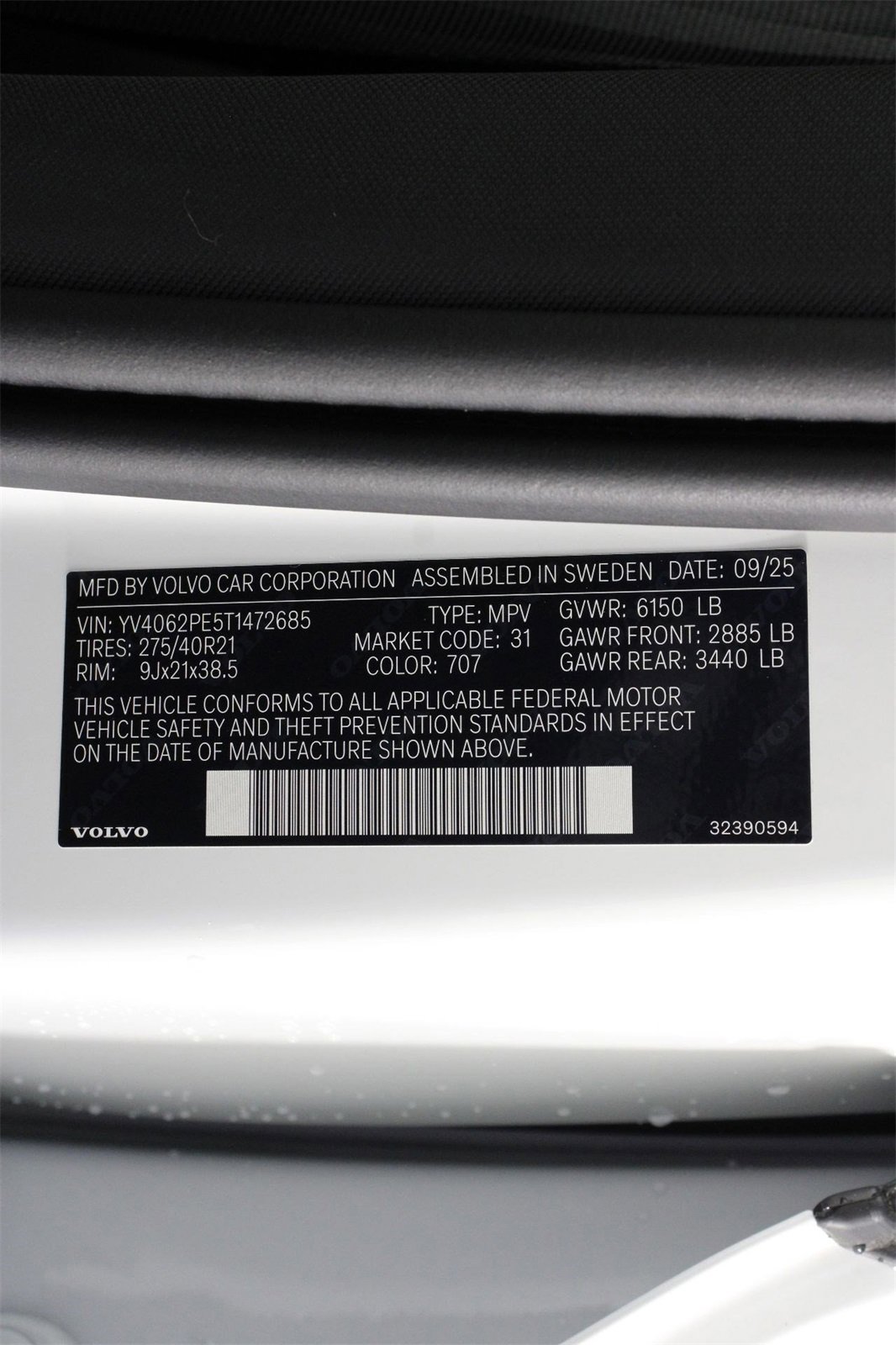 New 2026 Volvo XC90 B6 Plus w/ Protection Package Premier image 17