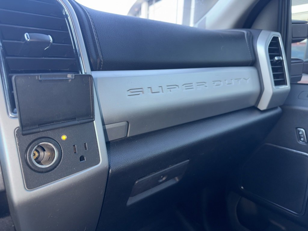 Used 2021 Ford F250 Lariat image 31