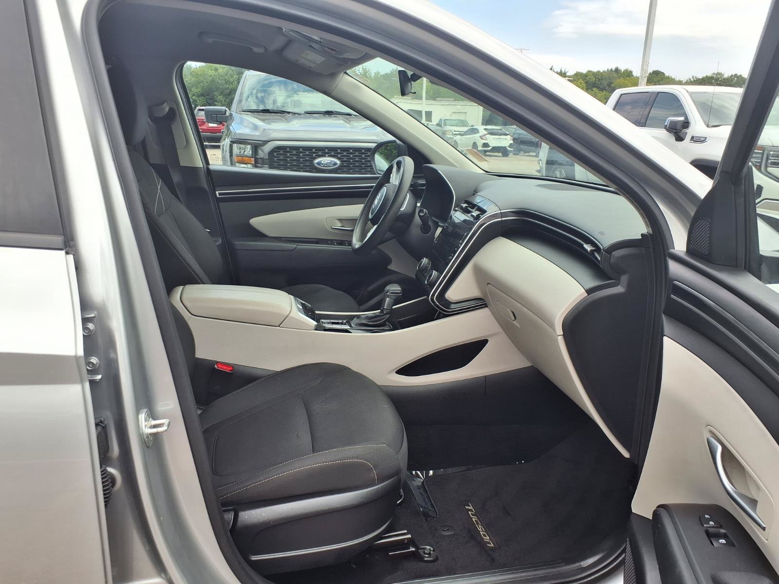 Used 2022 Hyundai Tucson SEL w/ Cargo Package FWD image 13