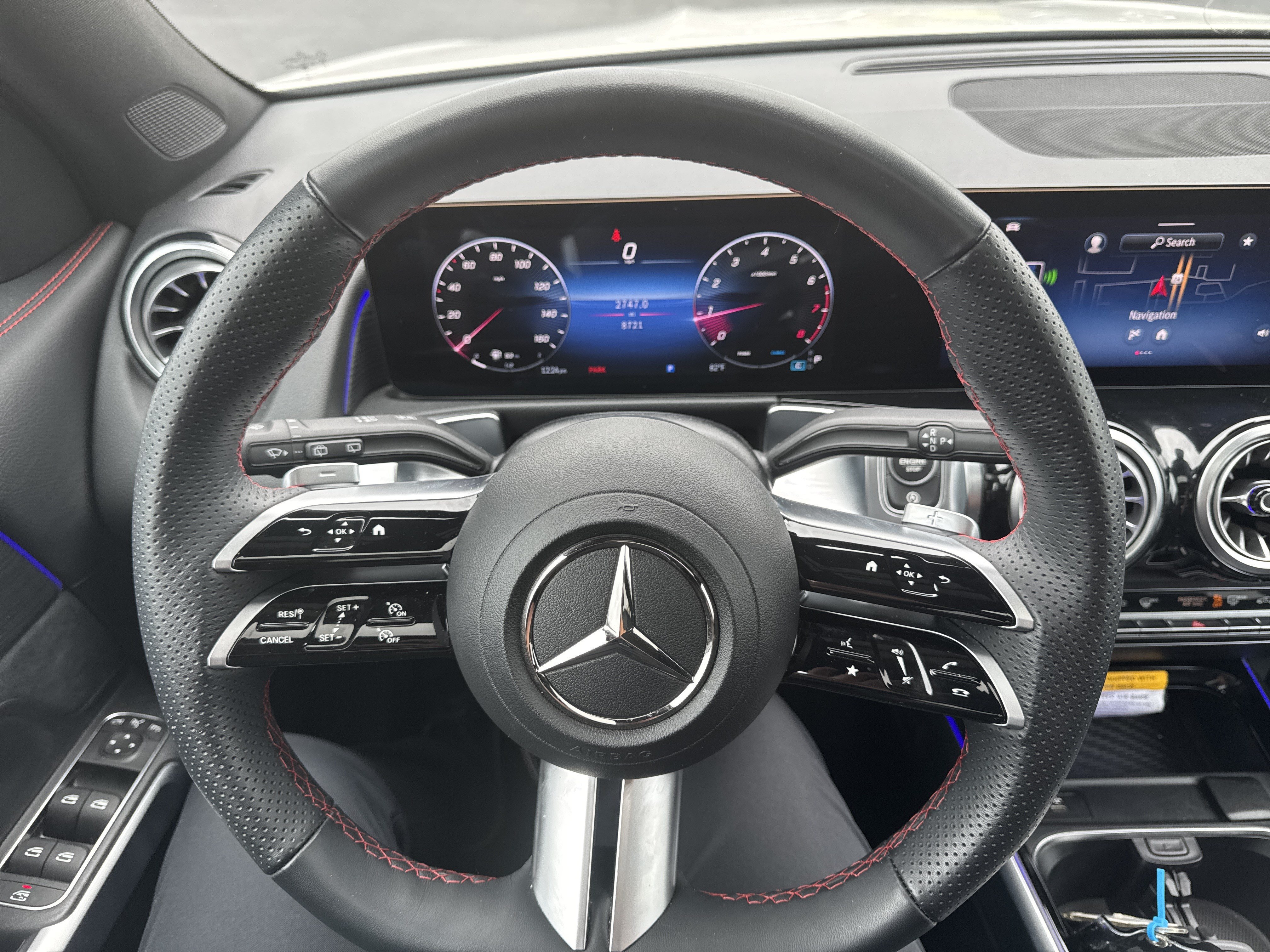 Certified 2025 Mercedes-Benz GLB 250 4MATIC image 18