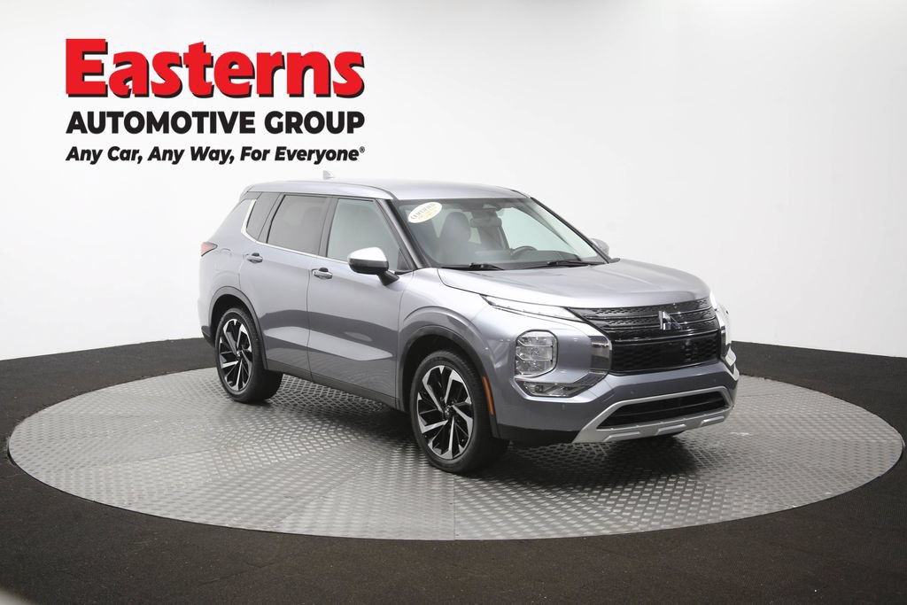 Used 2024 Mitsubishi Outlander SE FWD image 48