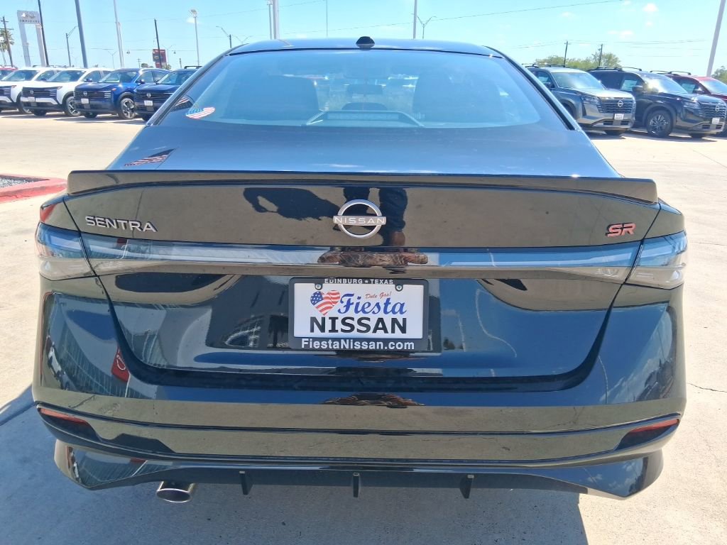 New 2026 Nissan Sentra SR w/ Floor Mat Package FWD image 7
