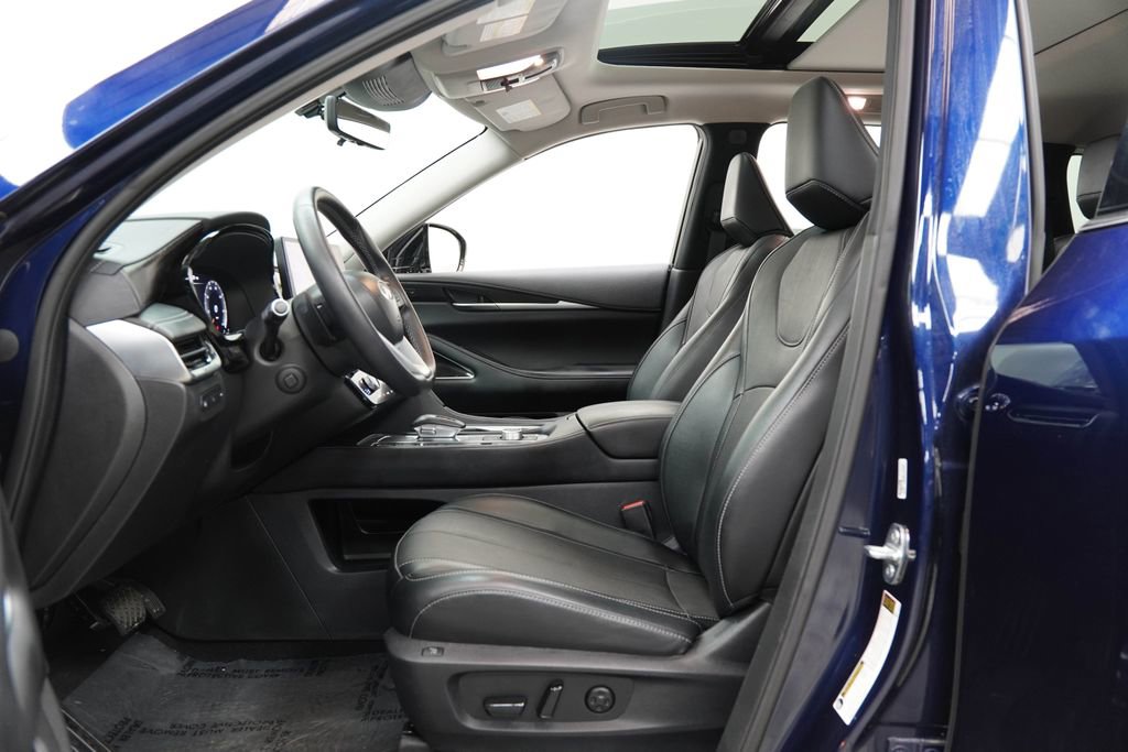Used 2023 INFINITI QX60 Sensory w/ Vision Package AWD/4WD image 16