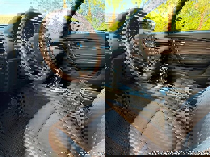 Used 2013 BMW 135i Convertible image 16