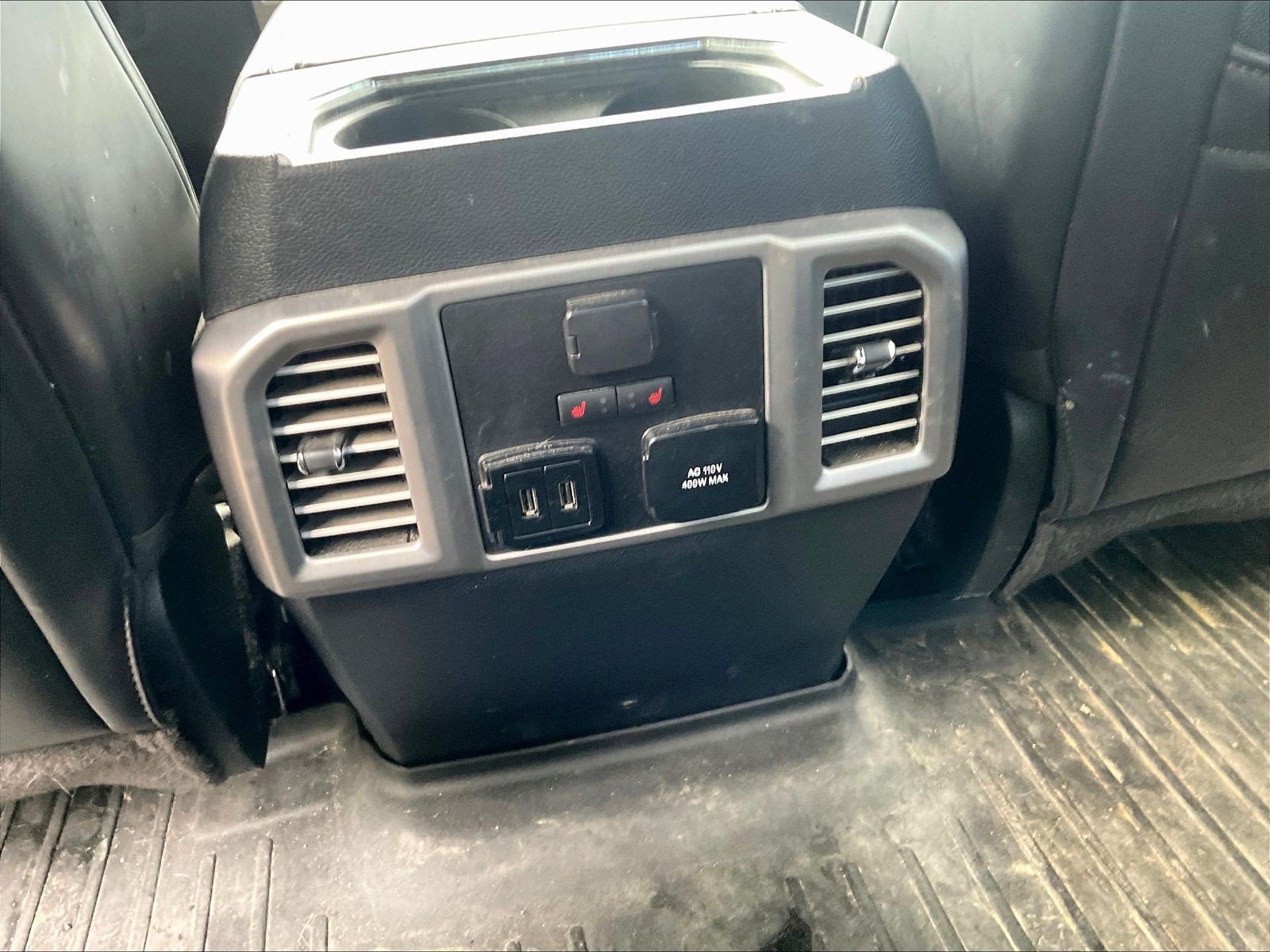 Used 2019 Ford F350 Platinum w/ Platinum Ultimate Package AWD/4WD image 11