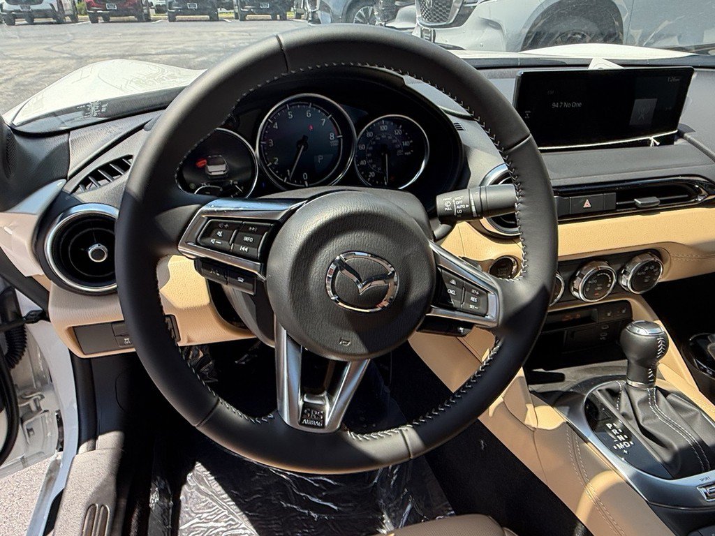 New 2026 MAZDA MX-5 Miata Grand Touring w/ Appearance Package RWD image 10