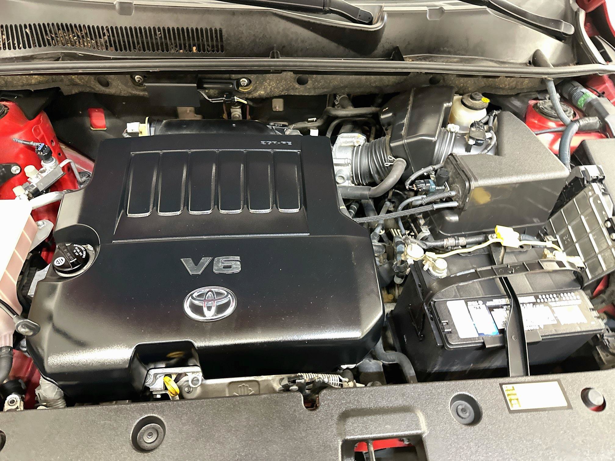 Used 2010 Toyota RAV4 Sport w/ Sport Appearance Pkg AWD/4WD image 33