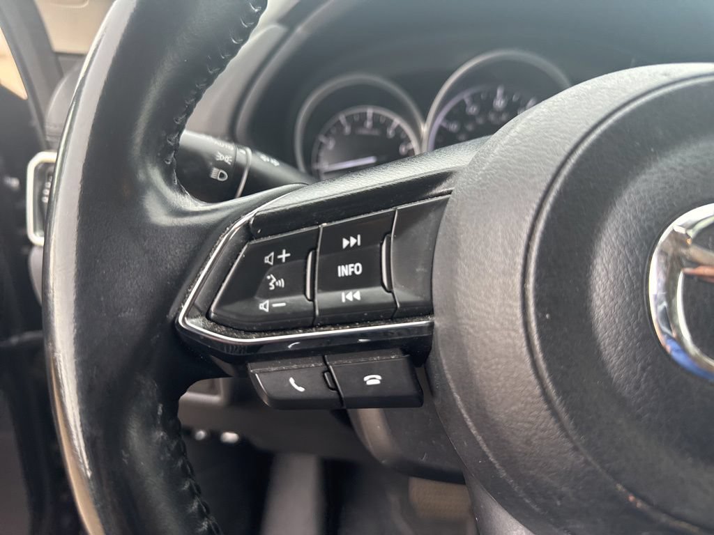 Used 2020 MAZDA CX-5 Touring FWD image 16