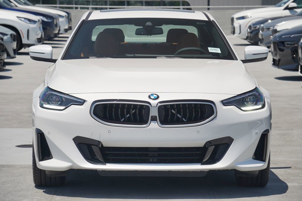 Used 2025 BMW 230i Coupe w/ Convenience Package image 2