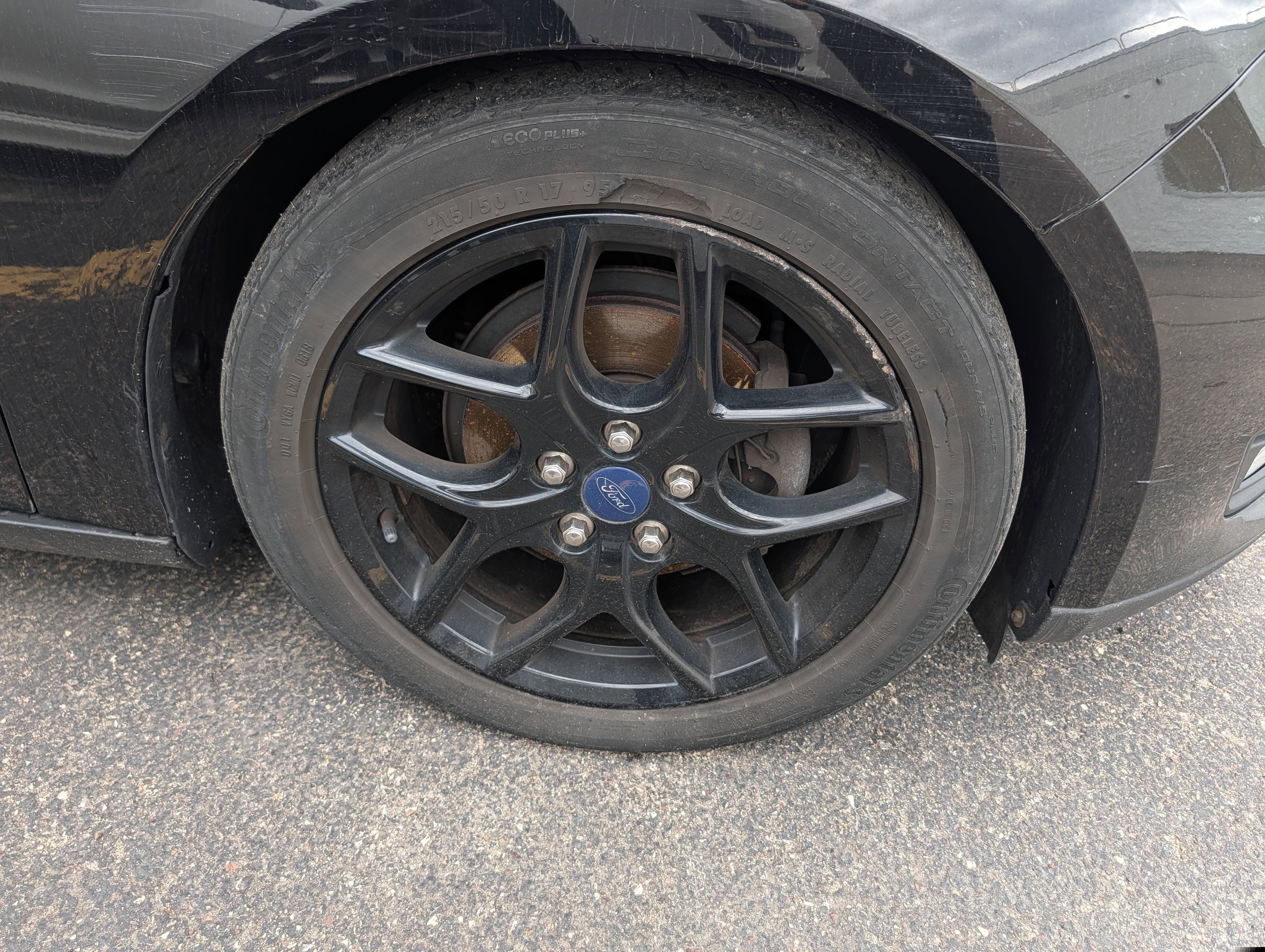 Used 2016 Ford Focus SE w/ Equipment Group 201A image 3