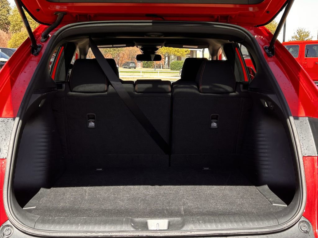 Used 2025 Honda HR-V Sport image 32