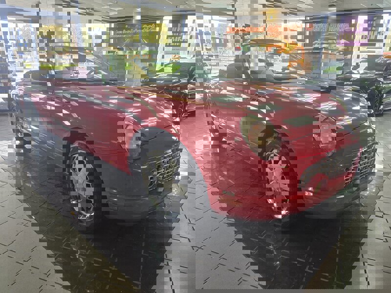 Used 2002 Ford Thunderbird image 3