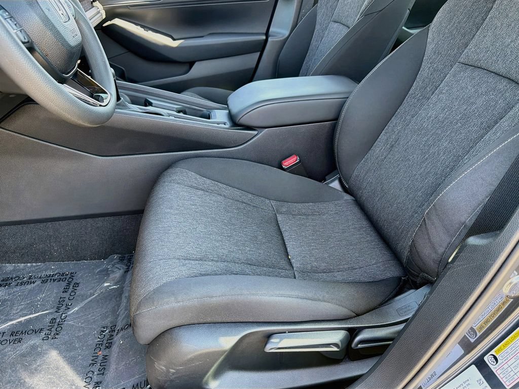 Used 2025 Honda Accord LX image 26