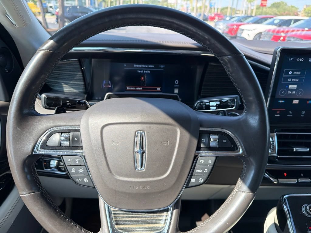 Used 2024 Lincoln Navigator L Black Label AWD/4WD image 12